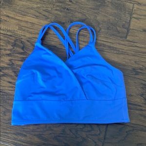 sports bra
